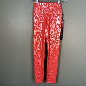 Carbon38 Metallic Leopard High-Rise 7/8‎ Leggings peach small 25”